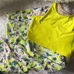 Old Navy Activewear Set in Yellow and Beige